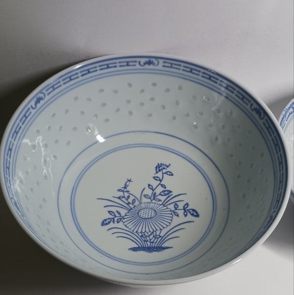 2 Vintage Rice Eyes Salad Bowls Dragon & Flower Pattern Blue & White - Picture 2 of 7